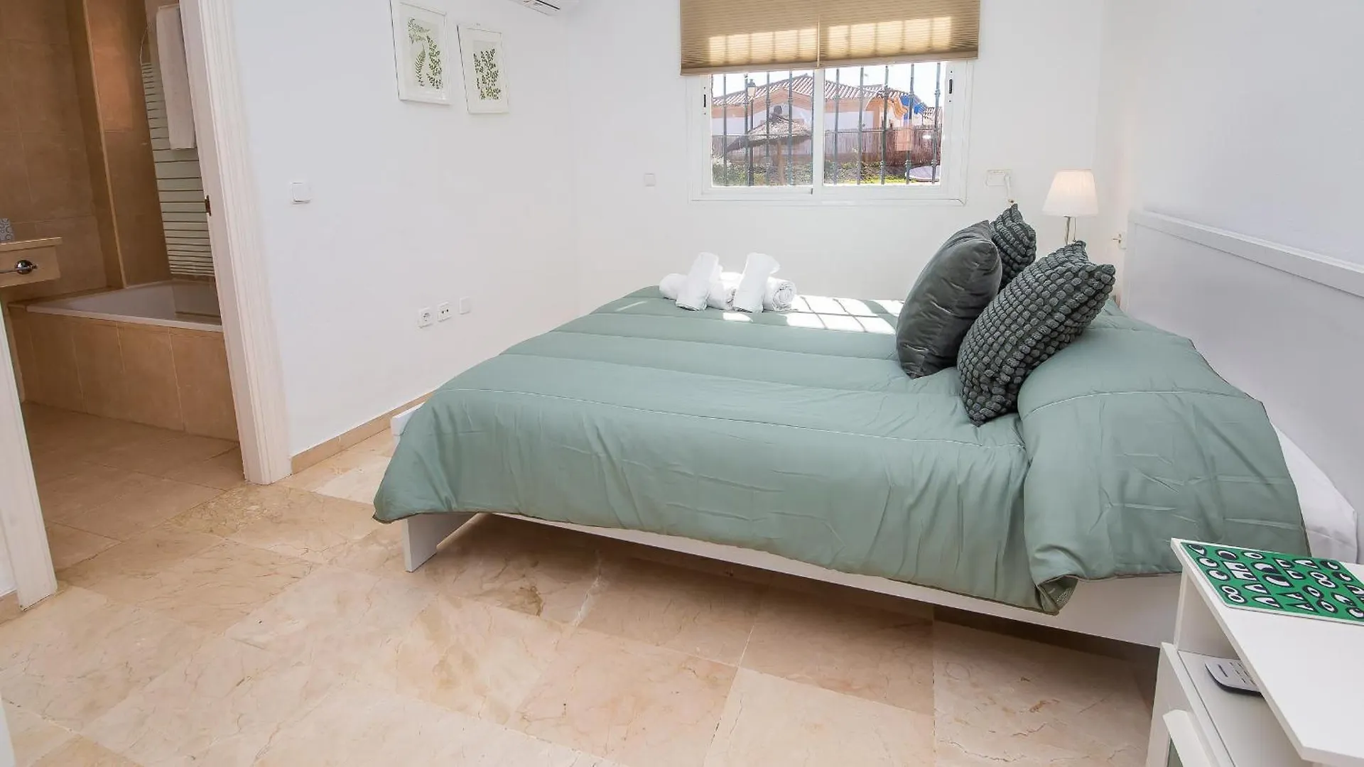 Manilva Gardens F A2 Apartment