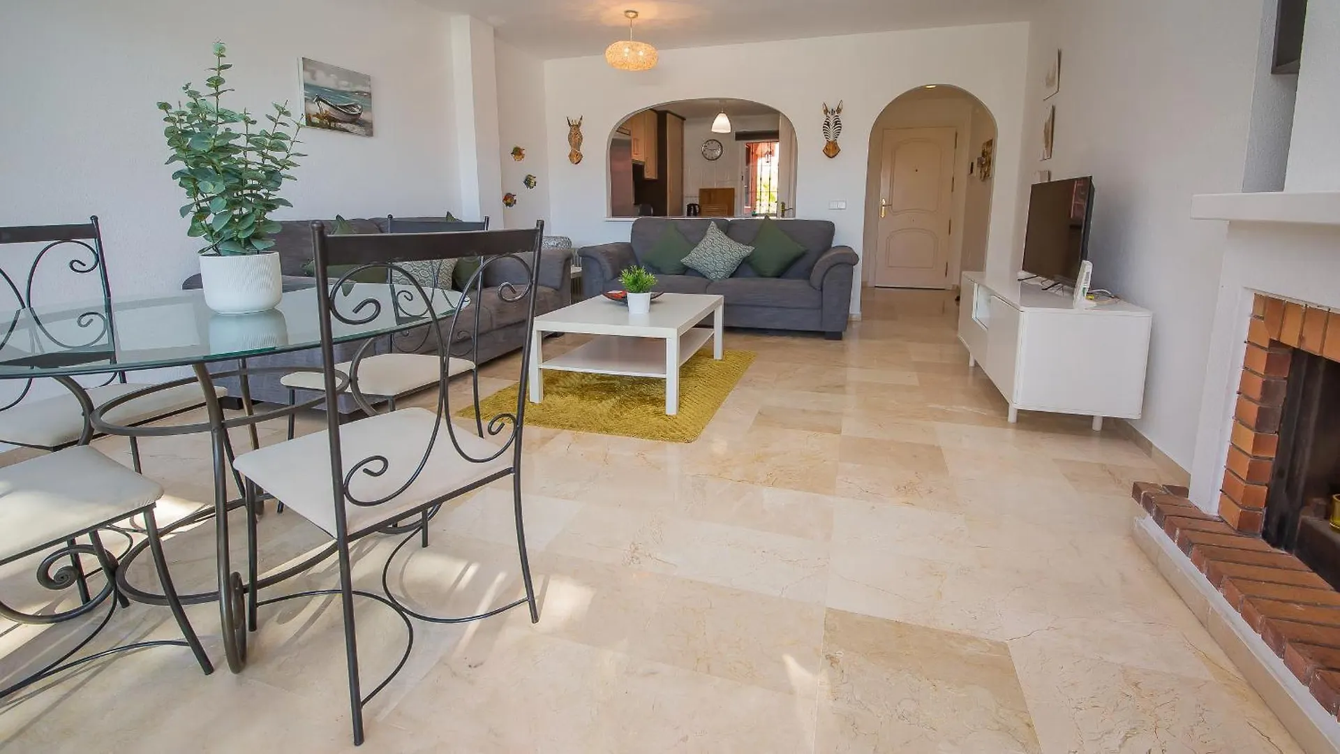 Manilva Gardens F A2 Apartment 0*,  Spain